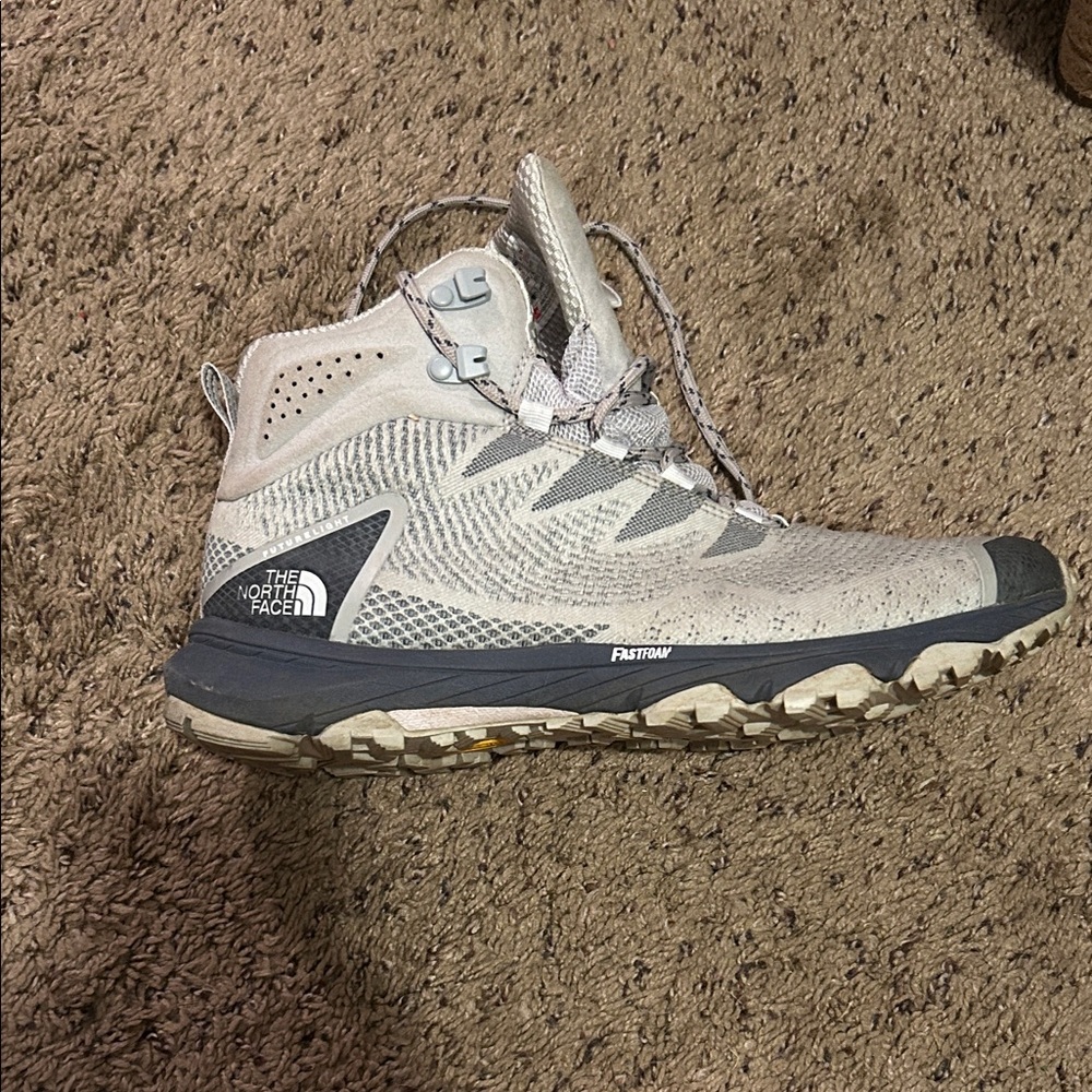 The North Face Light Gray High-Top Hiking Shoes